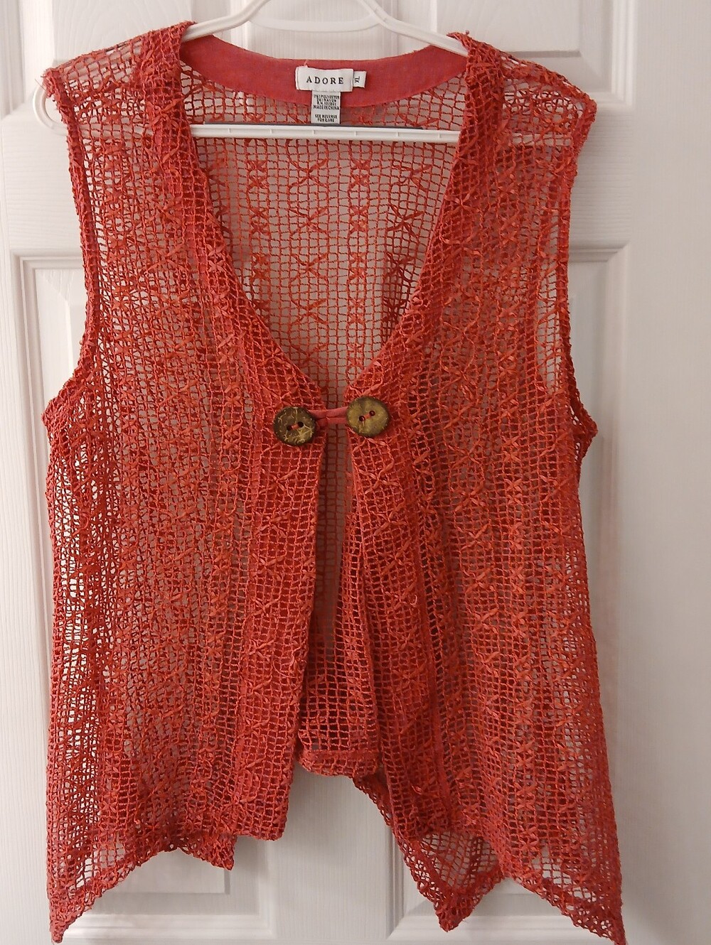 ADORE Women’s Open‑Weave Textured Vest – XL – Pink – Handkerchief Hem – GUC
